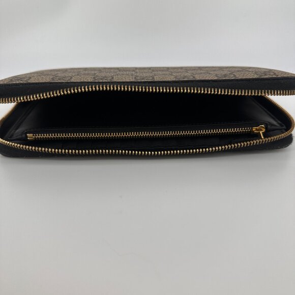 Gucci GG Monogram Zip Organizer Wallet - Picture 7 of 8